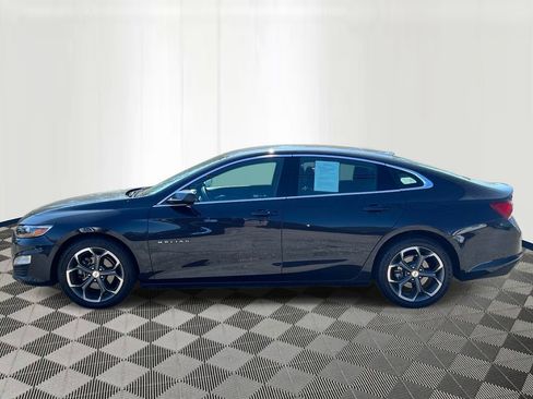Used 2023 Chevrolet Malibu LT w/ Driver Confidence Package FWD image 2