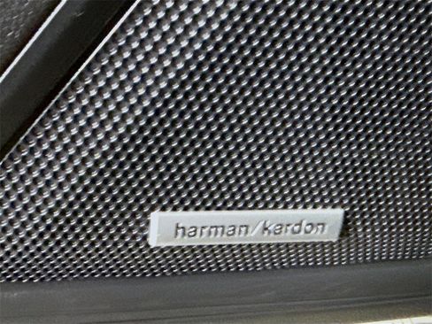 Certified 2025 Subaru Outback Limited image 13