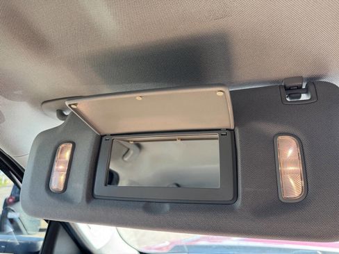 Used 2019 GMC Sierra 2500 SLT image 36