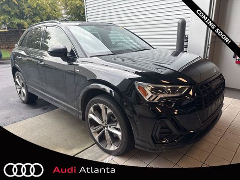 Used 2021 Audi Q3 2.0T Premium Plus w/ Premium Plus Package AWD/4WD image 1