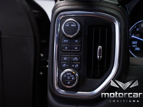 Used 2021 GMC Sierra 1500 AT4 w/ AT4 Value Package AWD/4WD image 39