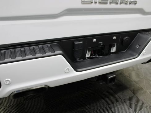 Used 2024 GMC Sierra 1500 AT4 w/ Technology Package image 48