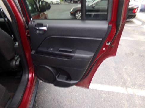 Used 2016 Jeep Compass Sport w/ Power Value Group FWD image 24