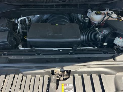 Used 2023 Chevrolet Silverado 1500 ZR2 w/ Technology Package AWD/4WD image 24