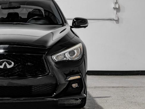 Used 2018 INFINITI Q50 Red Sport 400 w/ Sensory Package (Sport) RWD image 57