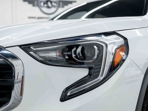 Used 2019 GMC Terrain SLE w/ Driver Convenience Package AWD/4WD image 13