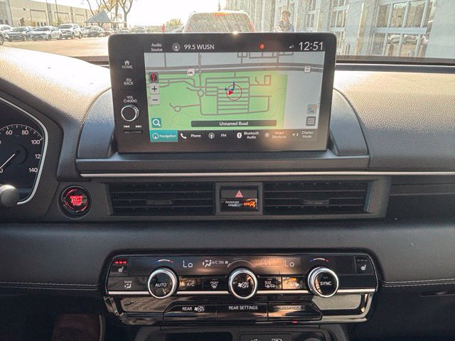 Used 2024 Honda Pilot Touring image 19
