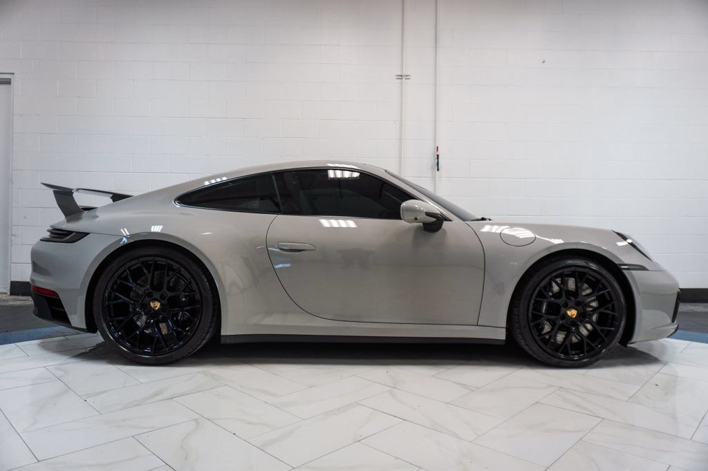 Used 2024 Porsche 911 Carrera 4 GTS AWD/4WD image 32