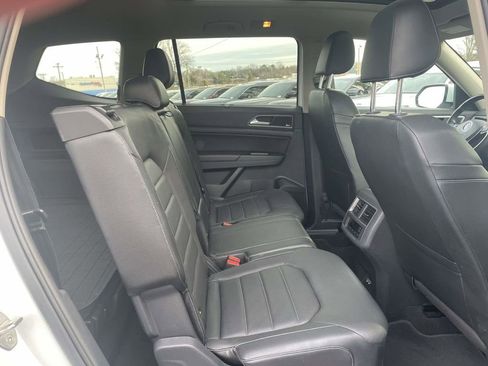 Used 2019 Volkswagen Atlas SEL Premium AWD/4WD image 17