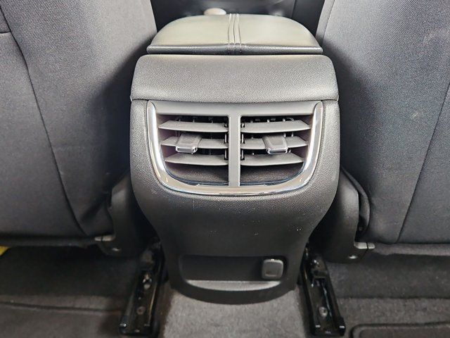 Used 2025 Chevrolet Malibu LT FWD image 16