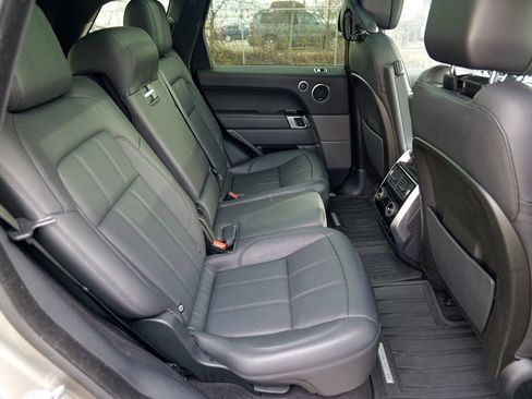 Used 2018 Land Rover Range Rover Sport Supercharged image 28