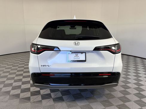 Certified 2024 Honda HR-V EX-L image 10
