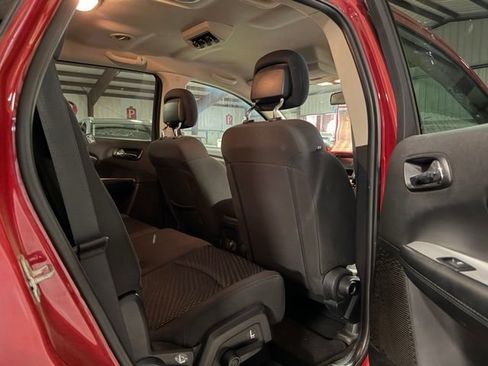 Used 2018 Dodge Journey SE w/ Popular Equipment Group FWD image 12
