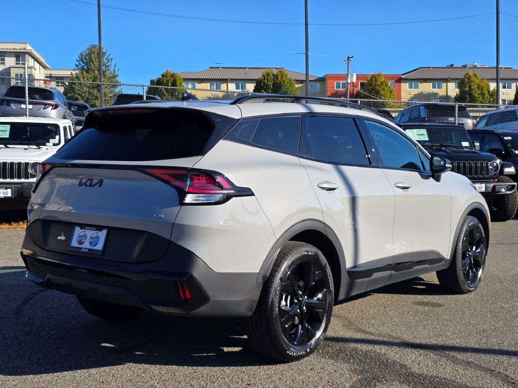 Used 2025 Kia Sportage X-Line w/ Premium Package AWD/4WD image 8