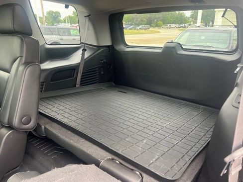Used 2018 Chevrolet Tahoe Premier AWD/4WD image 20