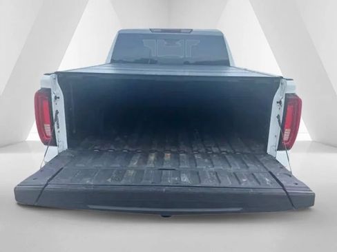 Used 2023 GMC Sierra 1500 AT4 w/ AT4 Premium Package AWD/4WD image 30