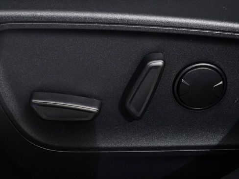 New 2025 Ford Escape SE w/ PHEV Premium Package image 14