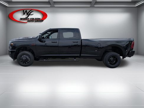 New 2026 RAM 3500 Laramie AWD/4WD image 8