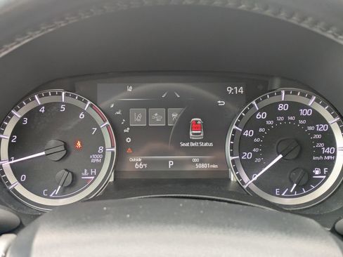 Used 2023 Toyota Highlander LE image 32