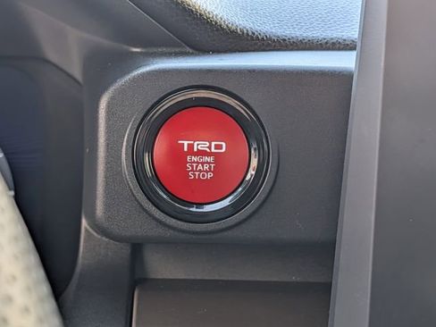 Used 2024 Toyota Tacoma TRD Off-Road w/ TRD Off Road Upgrade Package image 20