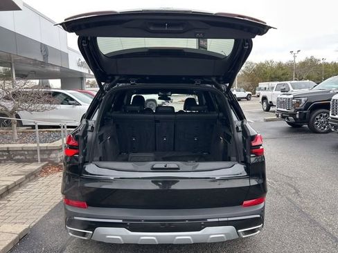 Used 2025 BMW X5 xDrive40i w/ Premium Package image 30