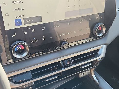 Used 2023 Lexus RX 350 Premium w/ Accessory Package (Z1) image 17