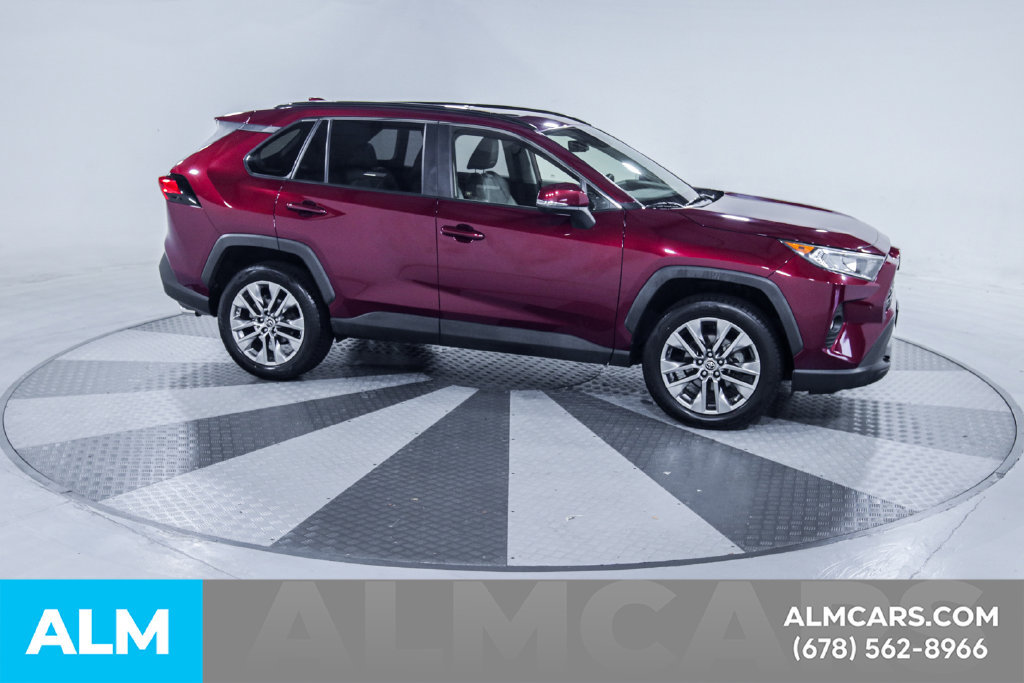 Used 2019 Toyota RAV4 XLE Premium w/ Advanced Technology Package AWD/4WD image 9