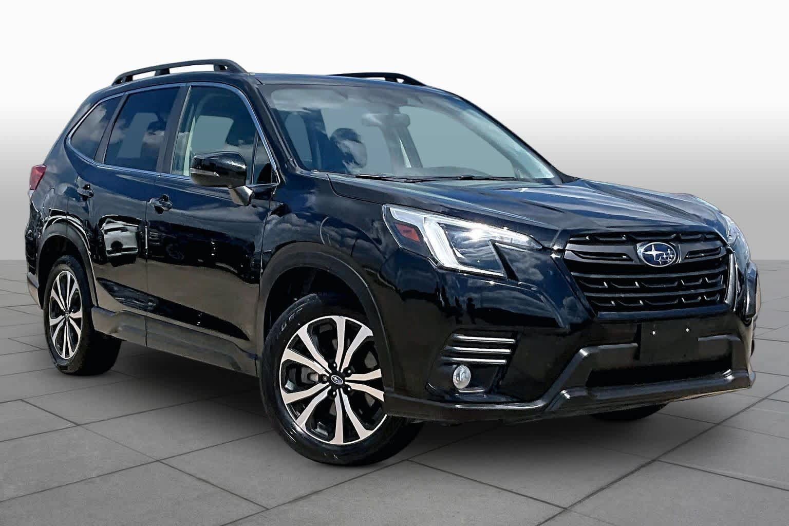 Used 2023 Subaru Forester Limited AWD/4WD image 3