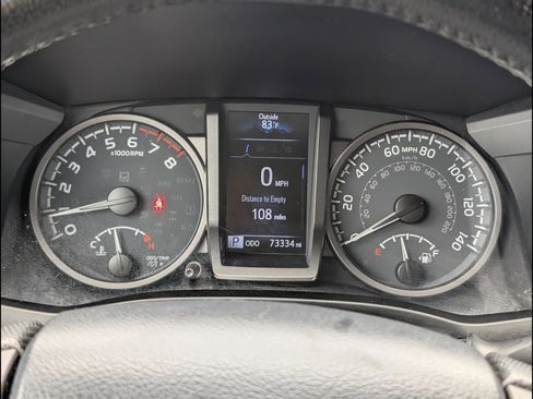 Used 2020 Toyota Tacoma TRD Sport AWD/4WD image 13