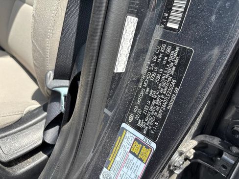Used 2020 Kia Forte LXS FWD image 5