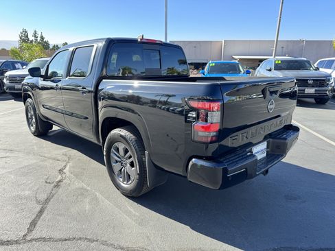 Used 2026 Nissan Frontier SV w/ SV Convenience Package RWD image 6