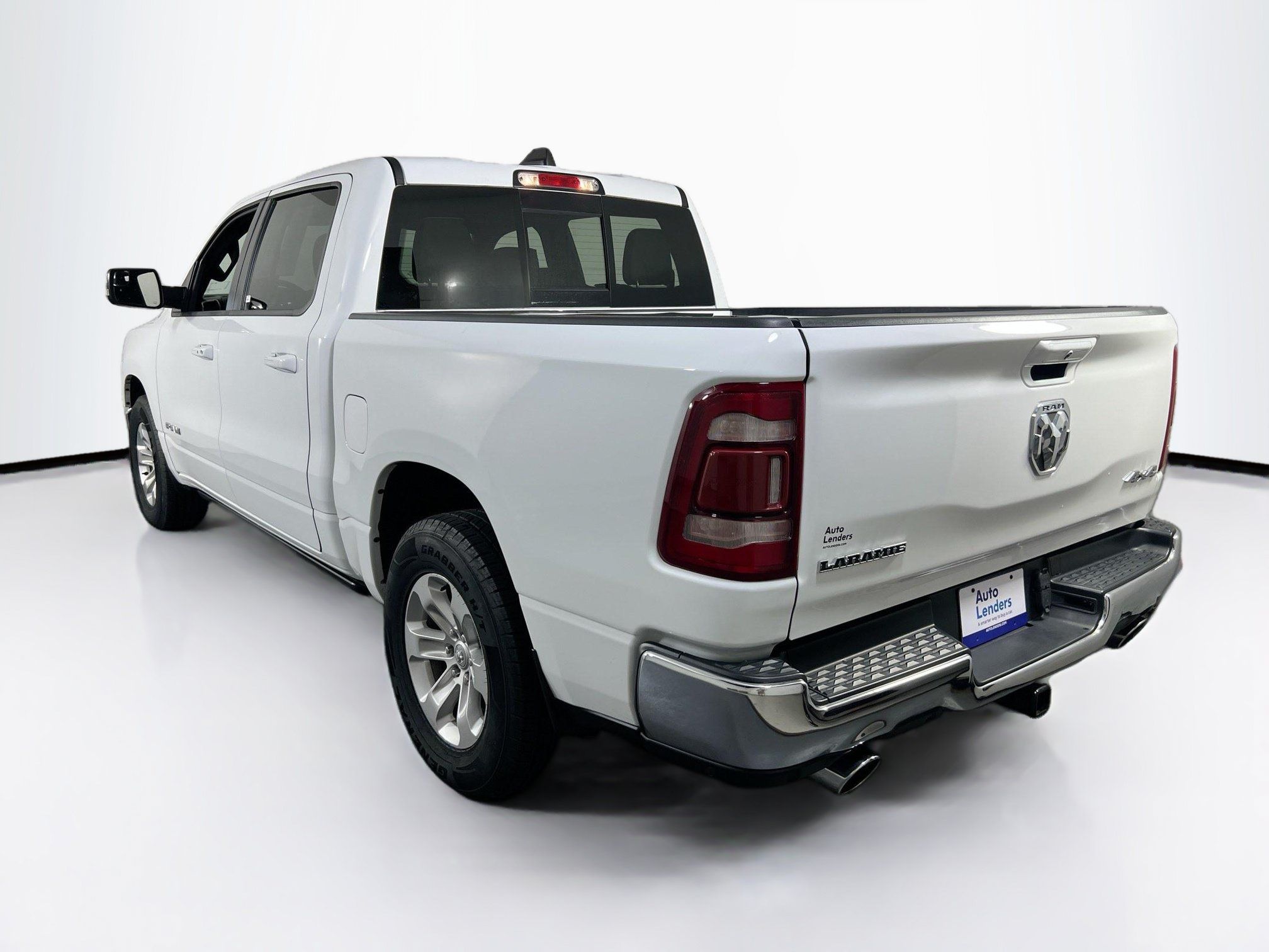 Used 2023 RAM 1500 Laramie AWD/4WD image 7