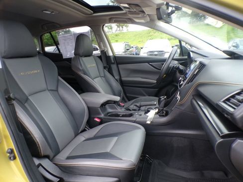 Used 2021 Subaru Crosstrek 2.5i Sport w/ Moonroof Package AWD/4WD image 15