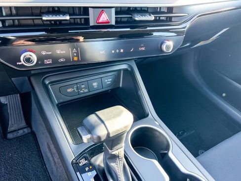New 2026 Kia K5 LXS image 22