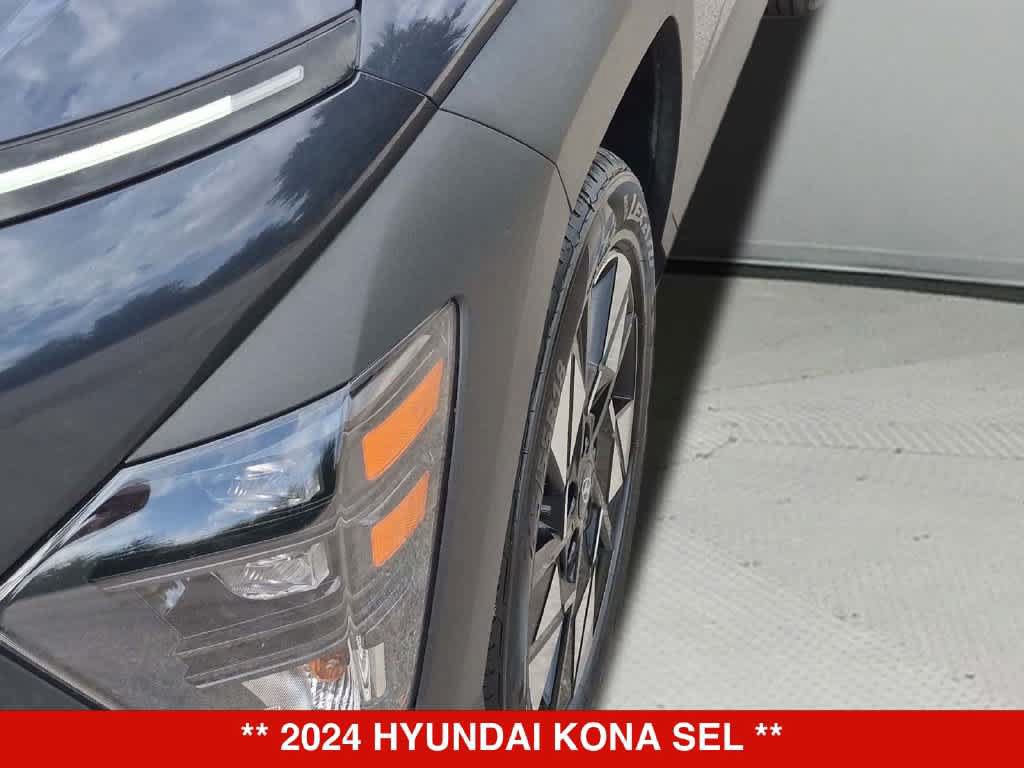 Used 2024 Hyundai Kona SEL AWD/4WD image 11
