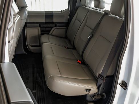 Used 2021 Ford F550 4x4 Crew Cab Super Duty w/ Power Equipment Group image 36