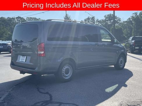 Used 2023 Mercedes-Benz Metris Passenger image 5