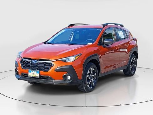 Used 2025 Subaru Crosstrek 2.0i Premium w/ Crosstrek Mirror Package image 3