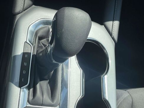 Used 2025 Chevrolet Blazer LT FWD image 18