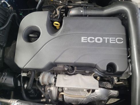Used 2022 Chevrolet Equinox LT FWD image 30