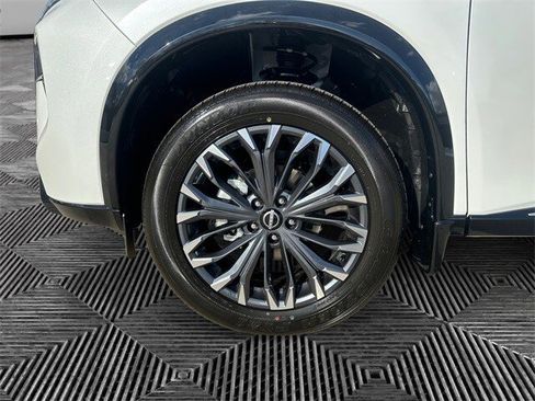 New 2026 Nissan Rogue Platinum w/ Platinum Premium Package image 14