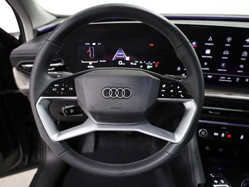 Certified 2025 Audi Q5 Premium w/ Convenience Package image 22