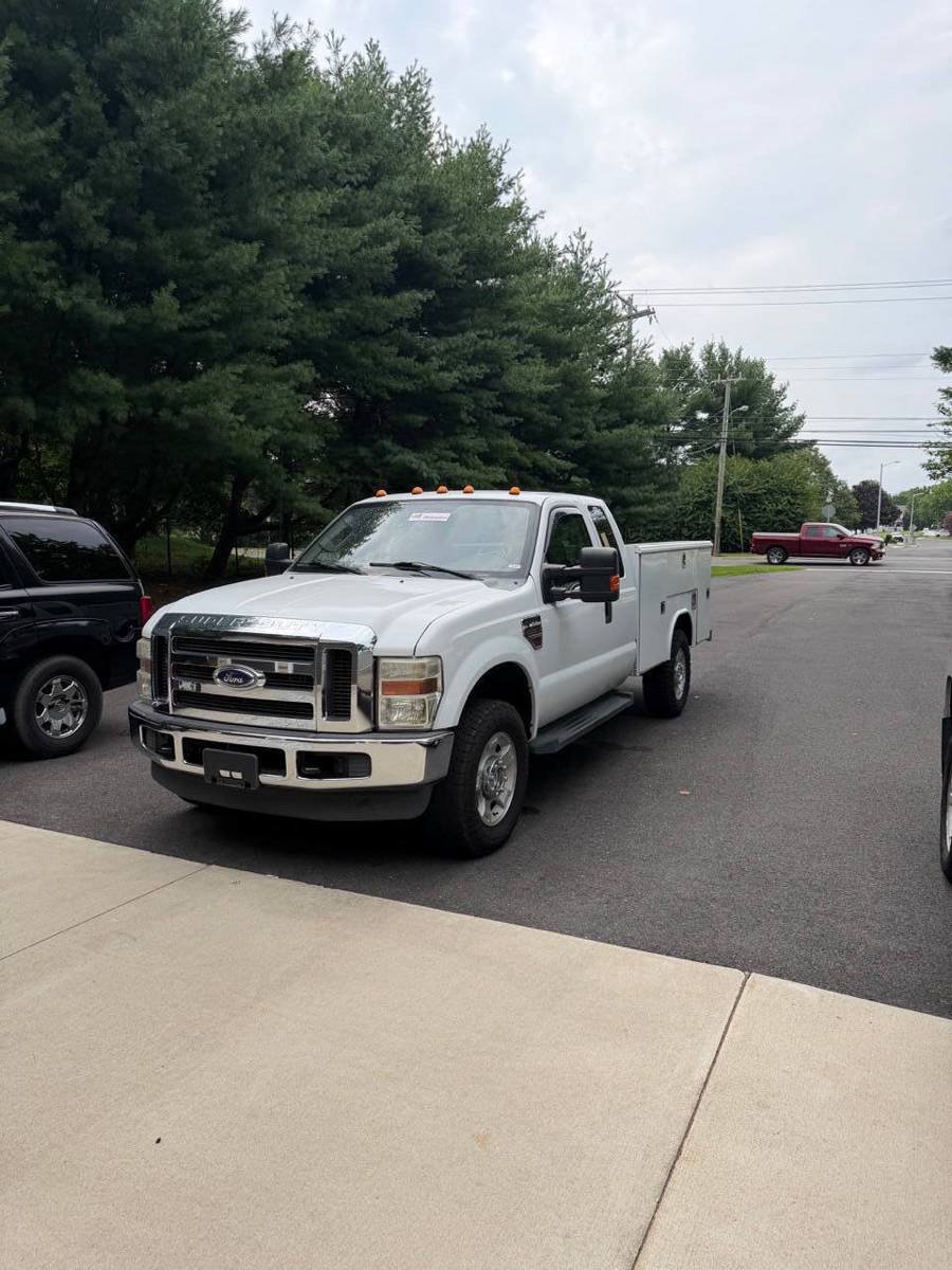 Used 2009 Ford F350 XLT AWD/4WD image 9