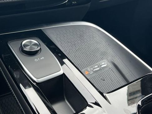 New 2026 Buick Enclave Sport Touring w/ Power Package FWD image 22