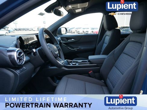 New 2026 Chevrolet Equinox LT image 14