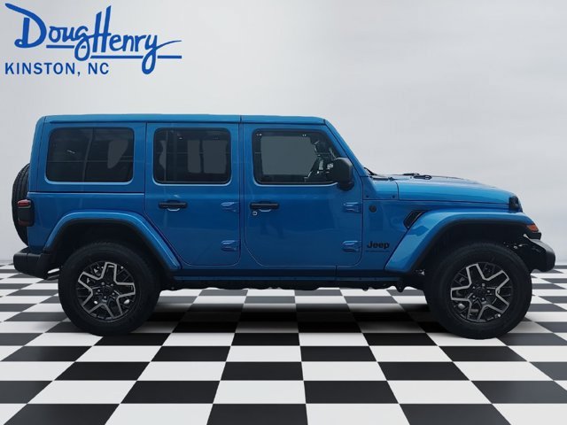 New 2026 Jeep Wrangler Unlimited Sahara w/ Safety Group AWD/4WD image 6