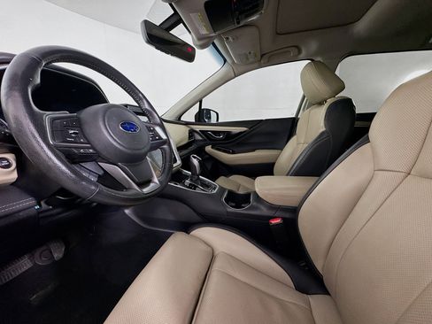 Used 2020 Subaru Outback Limited image 21