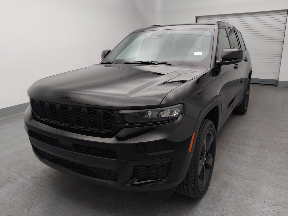 Used 2023 Jeep Grand Cherokee L Altitude AWD/4WD image 15
