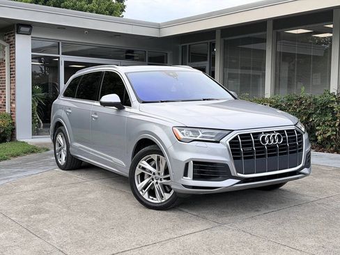 Used 2020 Audi Q7 3.0T Premium Plus AWD/4WD image 7