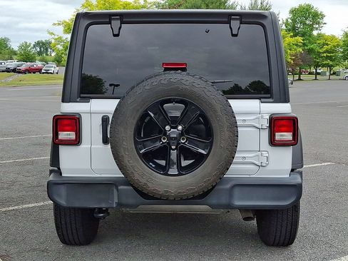 Used 2021 Jeep Wrangler Unlimited Sport AWD/4WD image 7